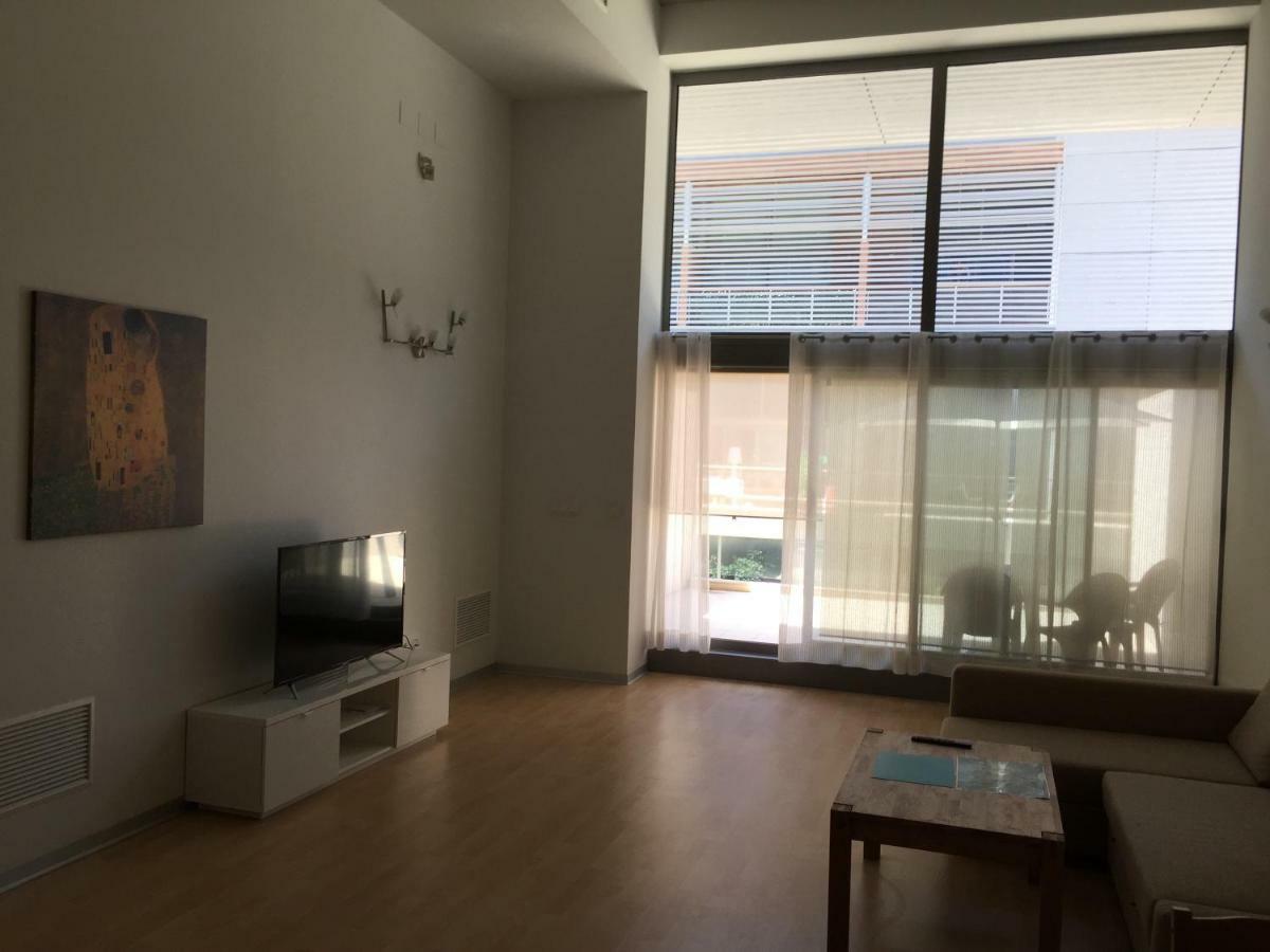 Loft With Terrace 24M2, Swimming Pool And Garage Apartment Chirivella Bagian luar foto