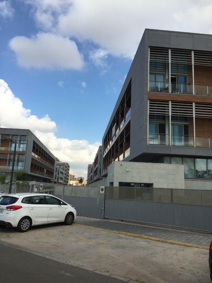 Loft With Terrace 24M2, Swimming Pool And Garage Apartment Chirivella Bagian luar foto